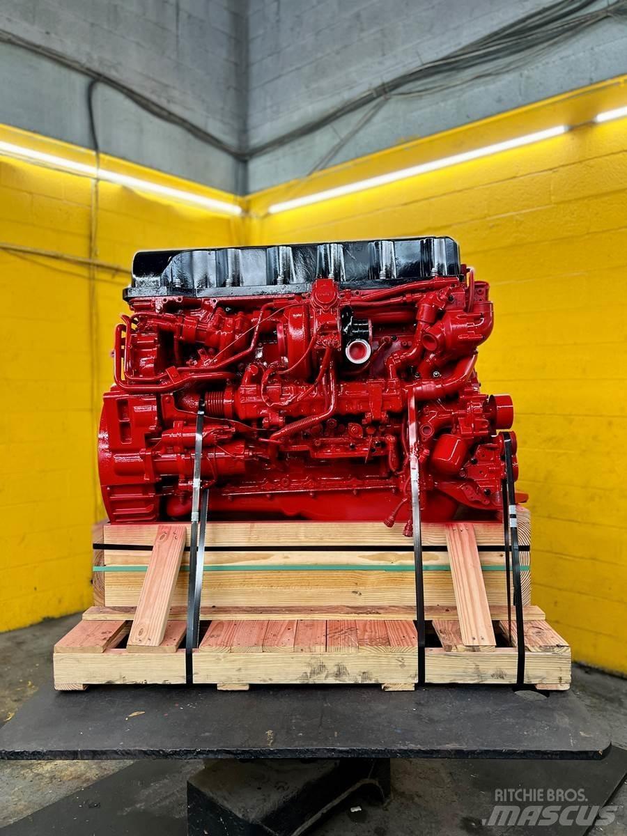 Mack MP7 Motorok