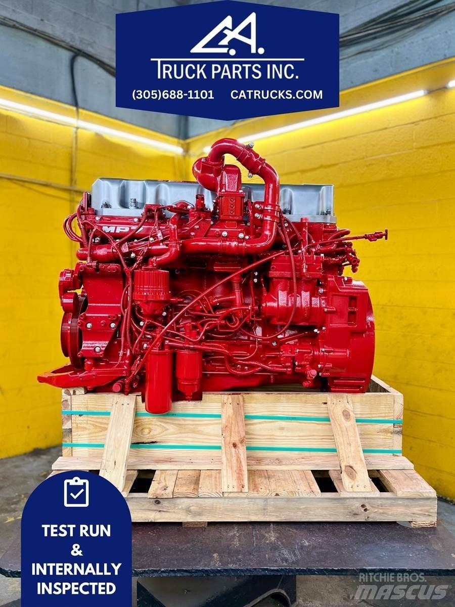 Mack MP7 Motorok