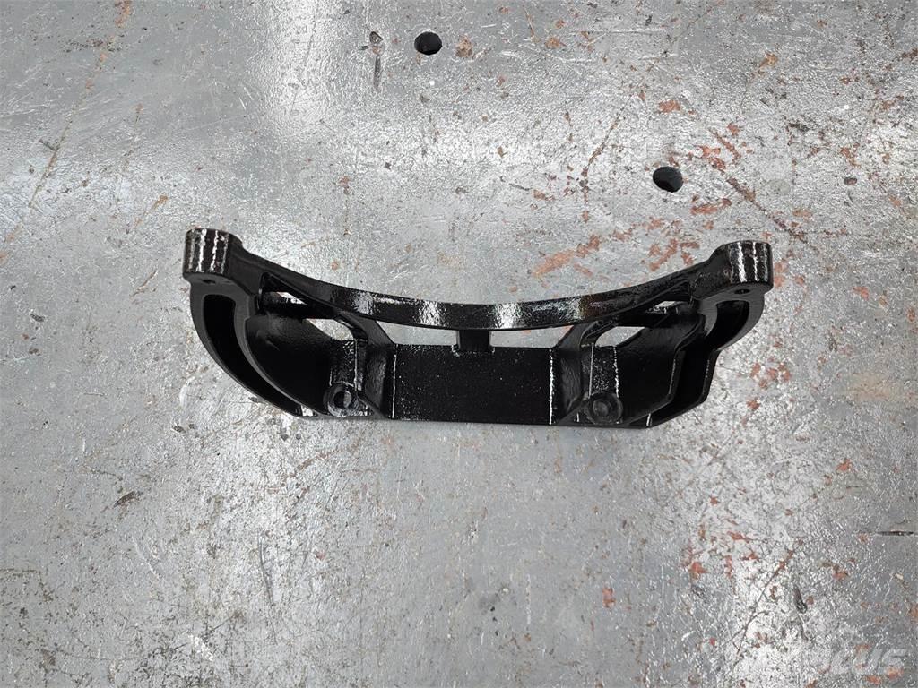 Mack MP7 Motorok