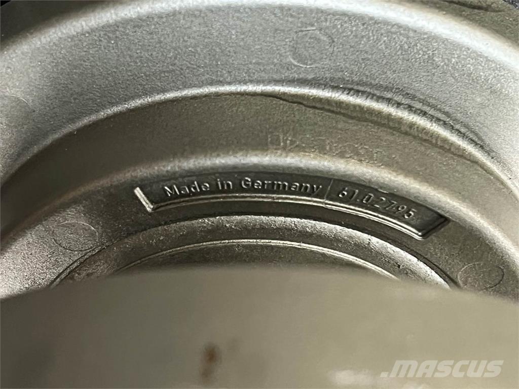 Mack MP7 Haszonjárművek - Egyéb