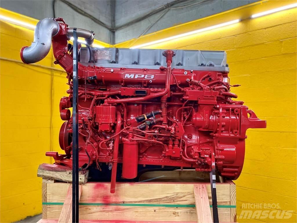 Mack MP8 Motorok