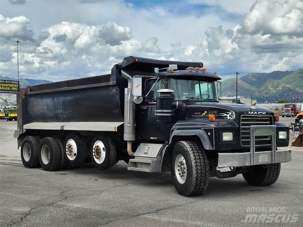 Mack RD690 Billenő teherautók