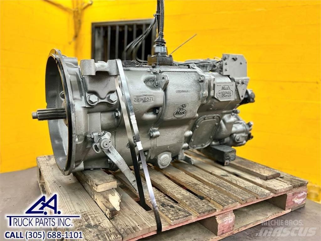 Mack T1070 Hajtóművek