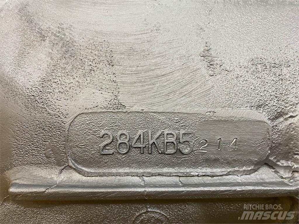Mack T2050 Hajtóművek