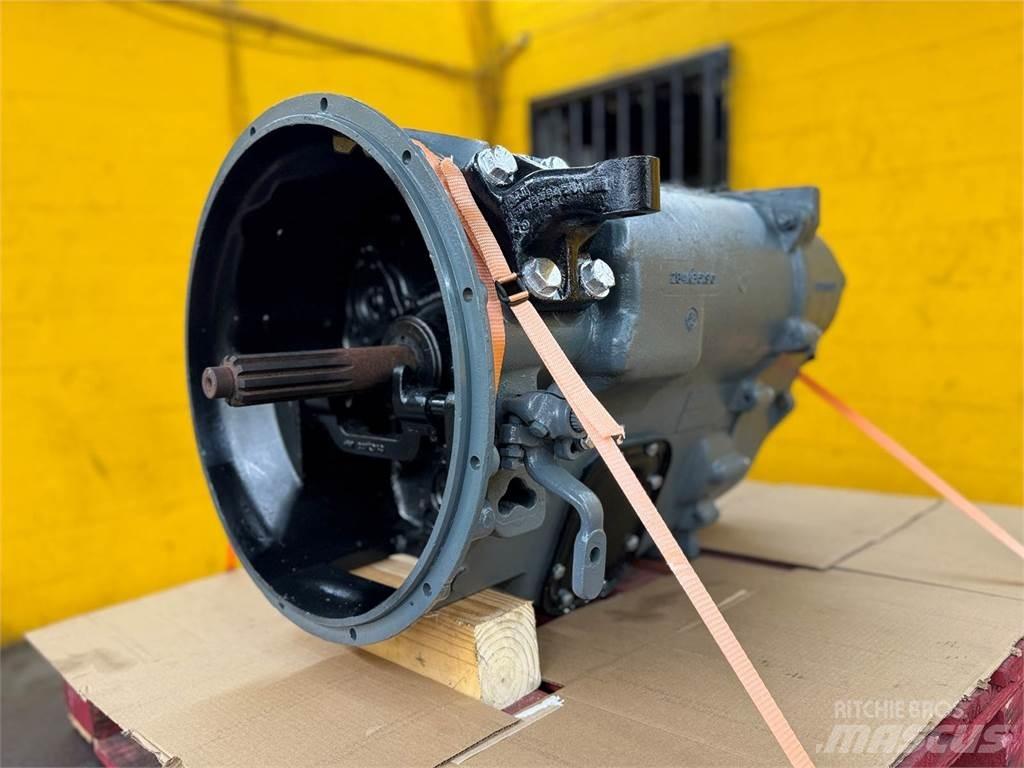 Mack T2100 Hajtóművek