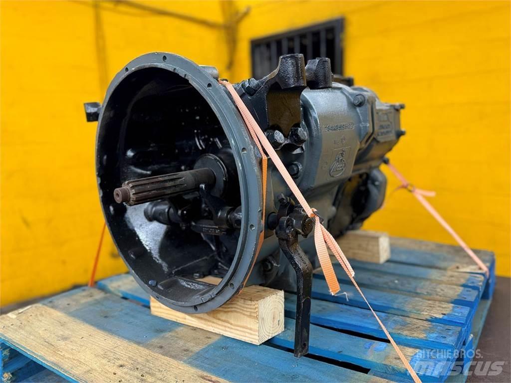 Mack X107A Hajtóművek