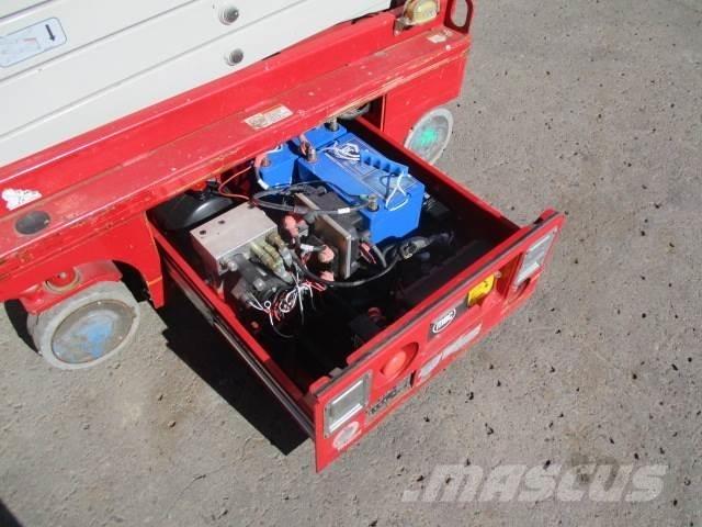 MEC 1330SE Ollós emelők
