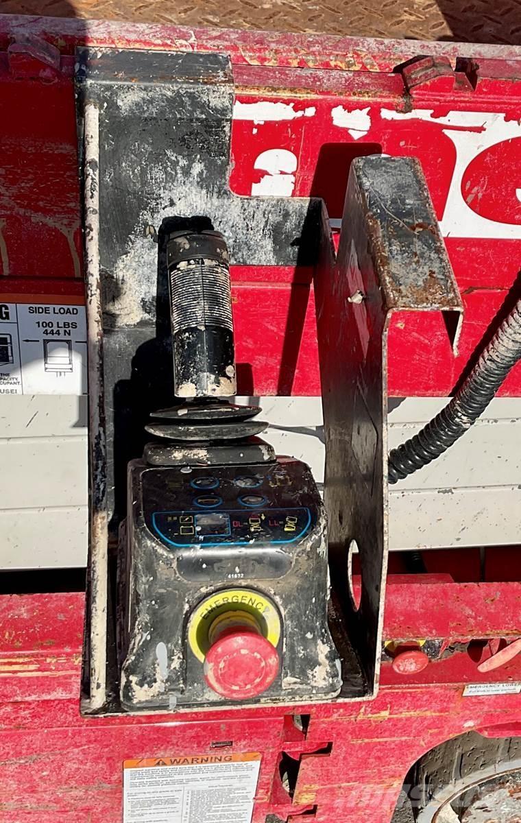 MEC 1930SE Ollós emelők