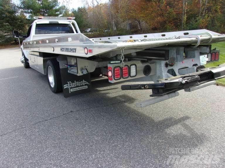 RAM 5500 Horgos rakodó teherautók