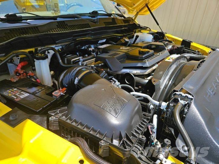 RAM 5500 Teherautóra szerelt emelők és állványok