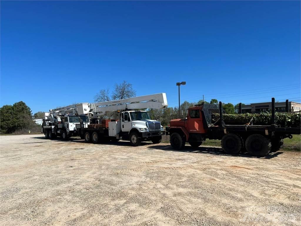 Terex TM85 Teherautóra szerelt emelők és állványok