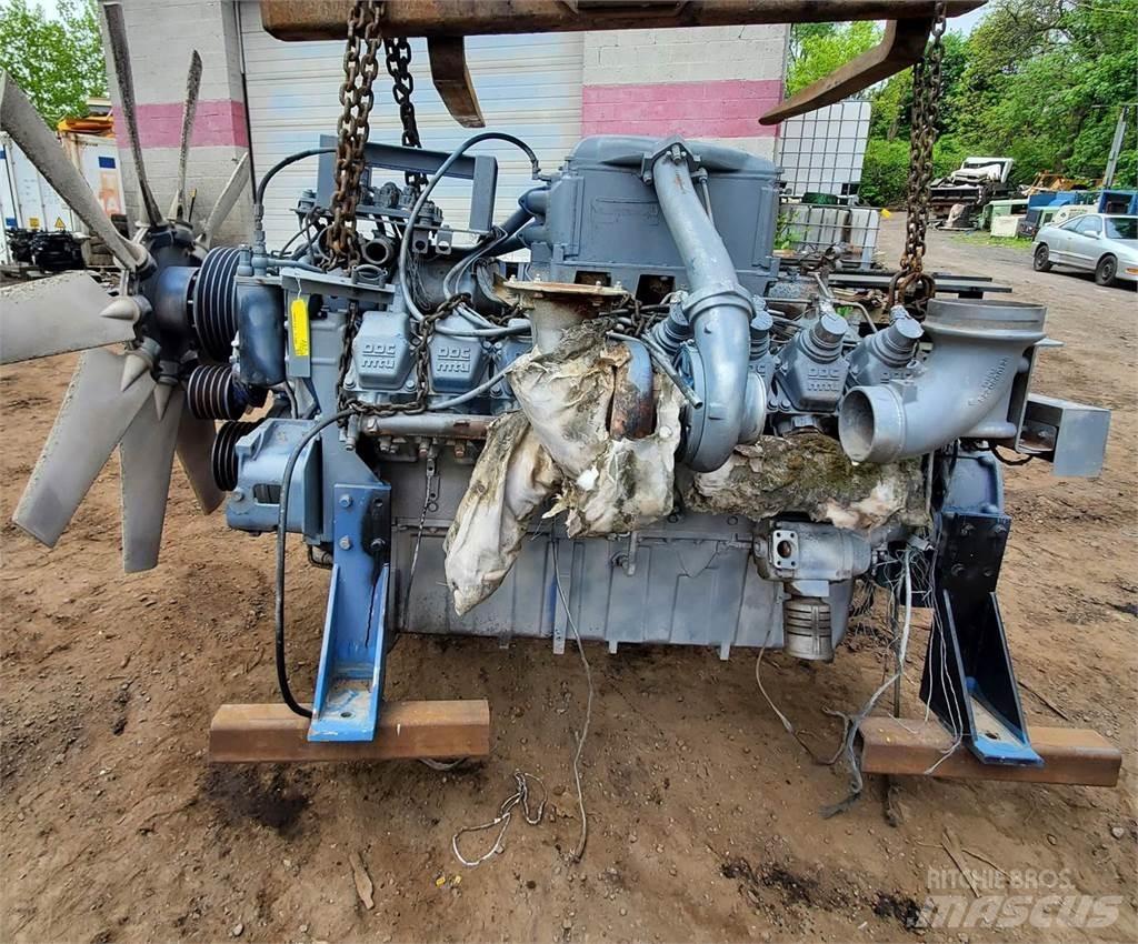  Unmarked Motorok
