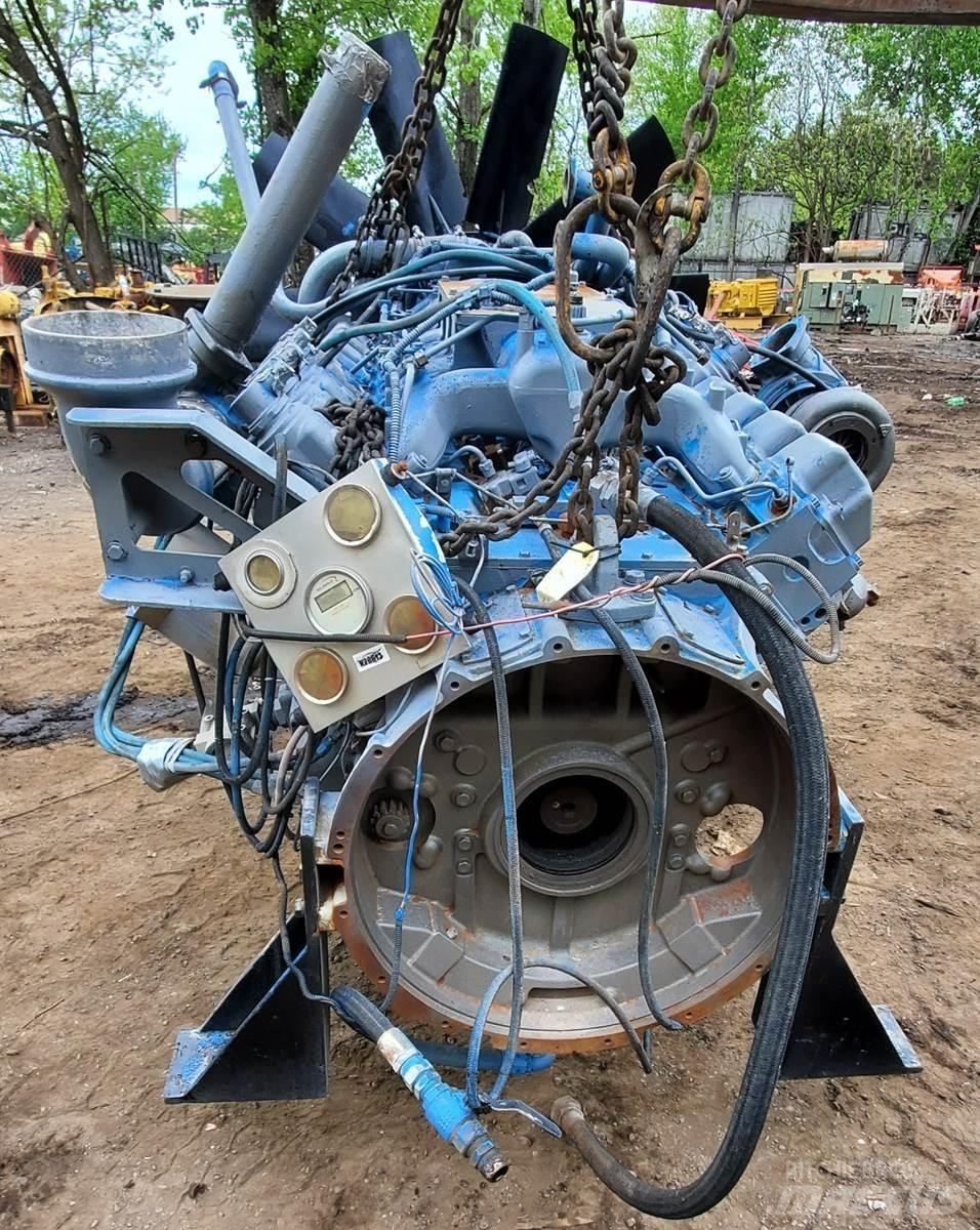  Unmarked Motorok