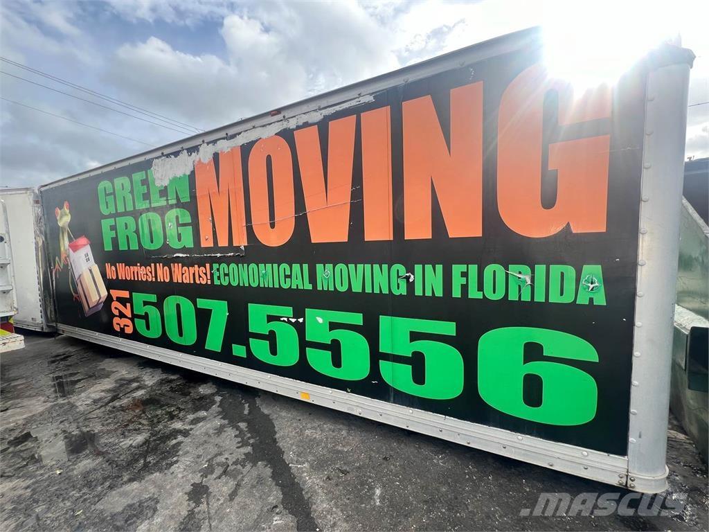  Unmarked Dobozos pótkocsik