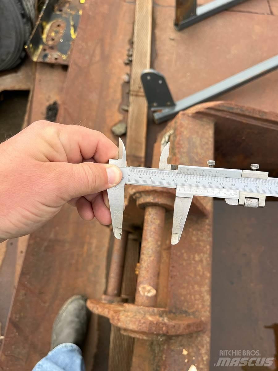  Unmarked Kanalak