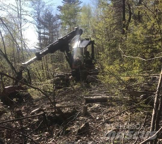 Valmet 921 Betakarítók