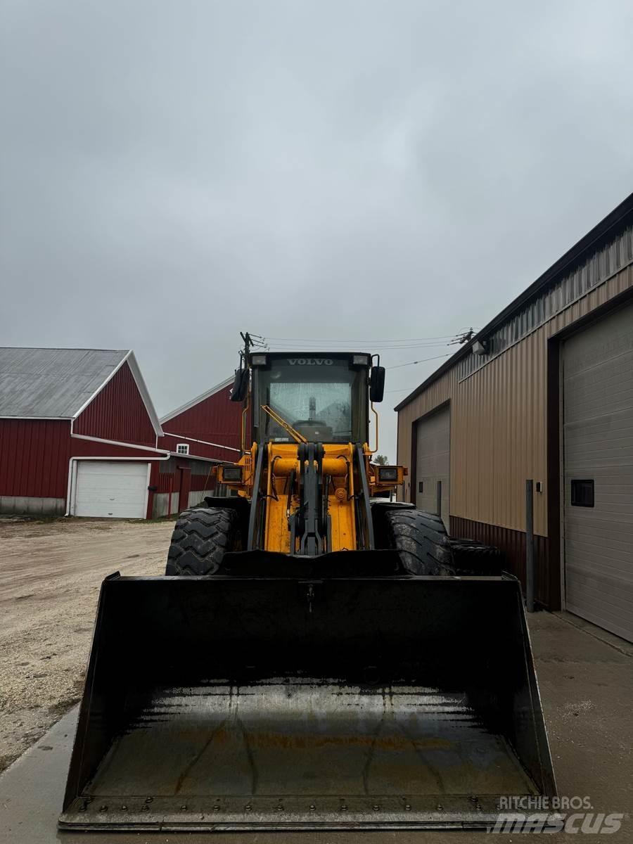 Volvo L70C Gumikerekes homlokrakodók