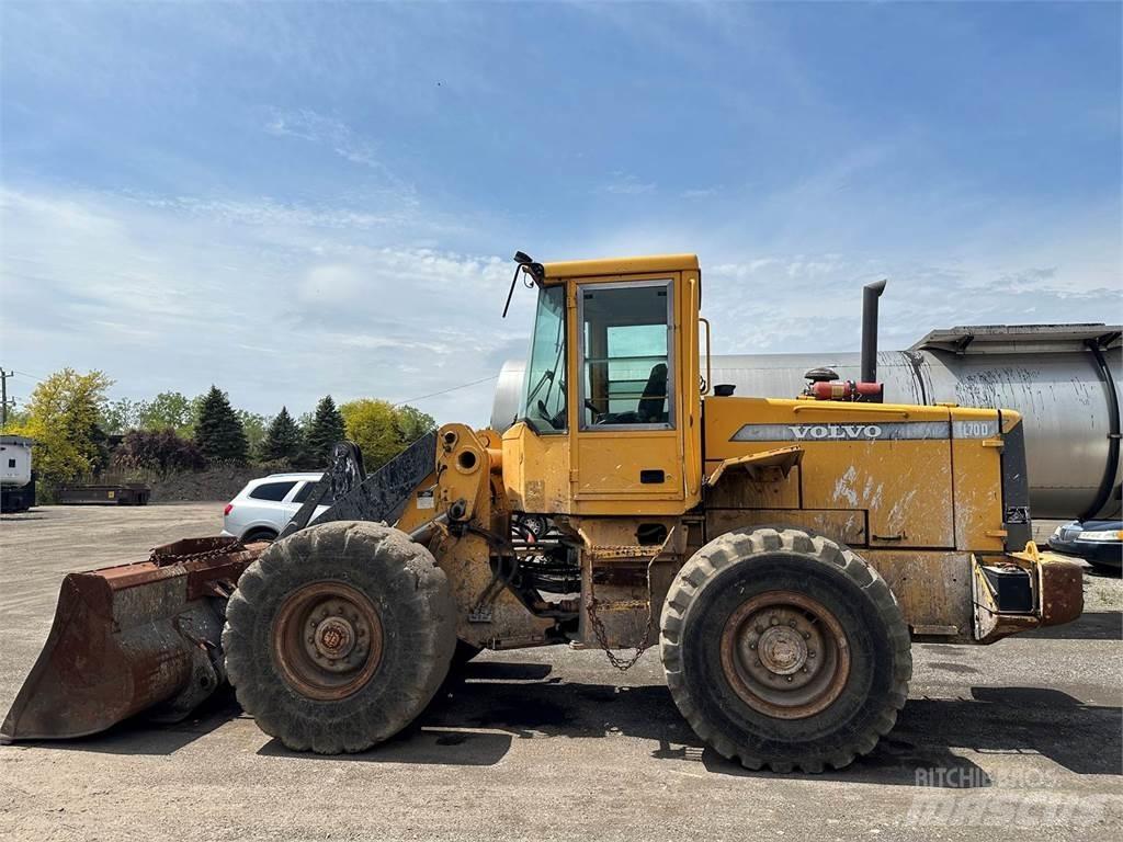 Volvo L70D Gumikerekes homlokrakodók
