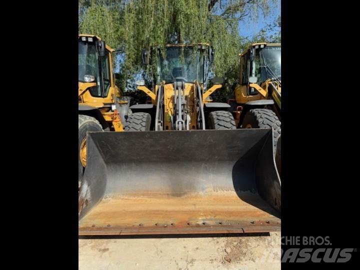 Volvo L70H Gumikerekes homlokrakodók