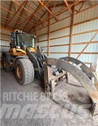 Volvo L90G Gumikerekes homlokrakodók