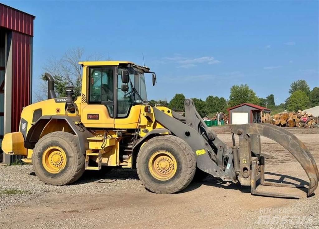 Volvo L90G Gumikerekes homlokrakodók