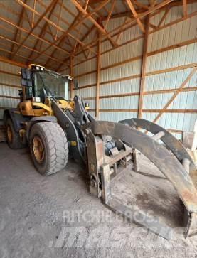 Volvo L90G Gumikerekes homlokrakodók
