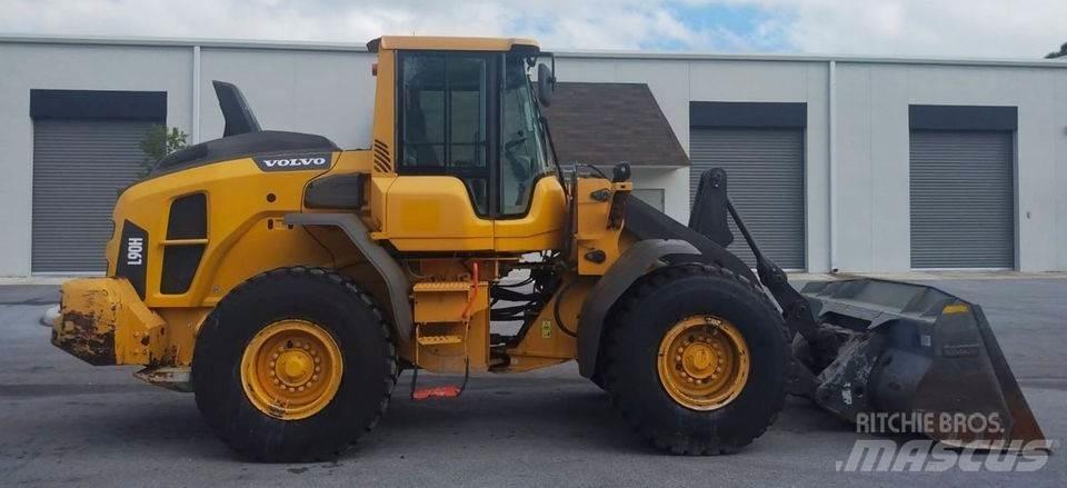 Volvo L90H Gumikerekes homlokrakodók