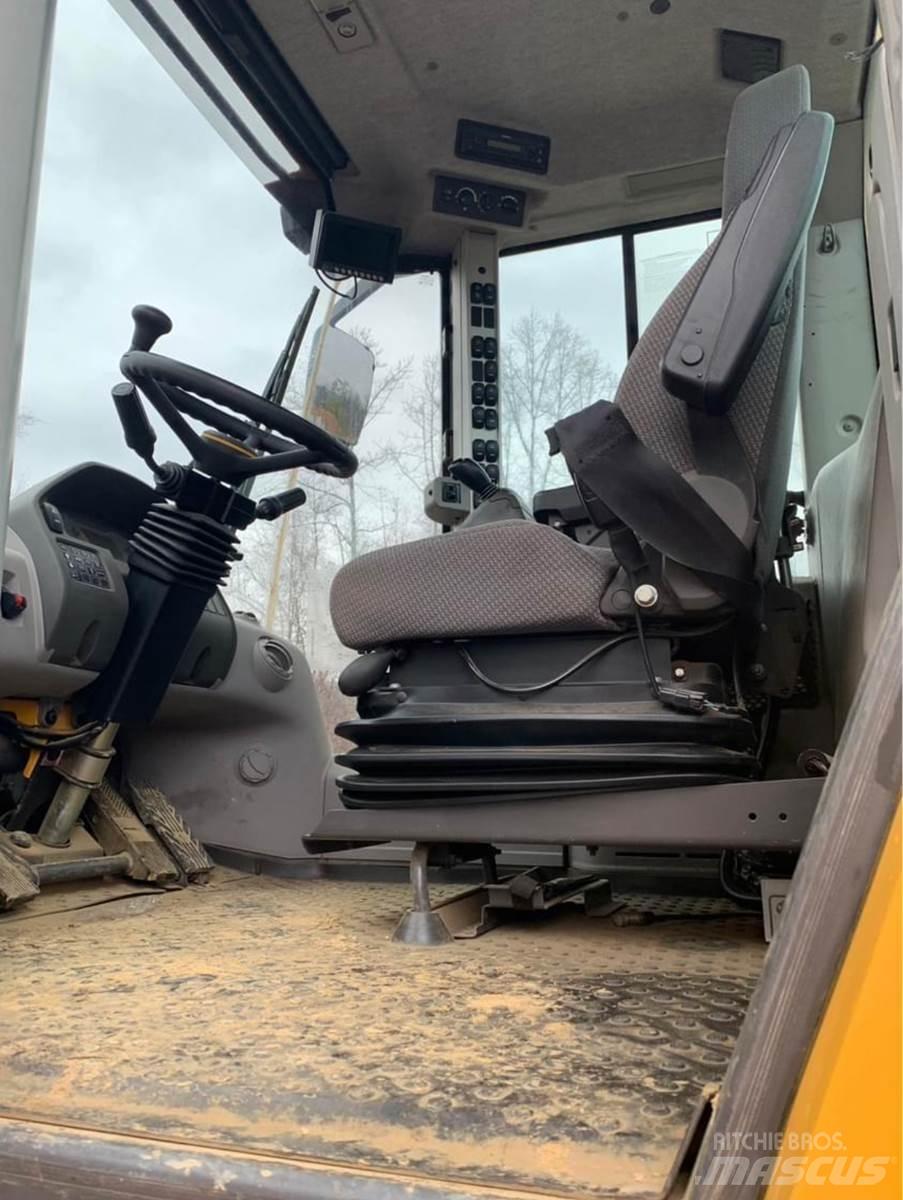Volvo L90H Gumikerekes homlokrakodók