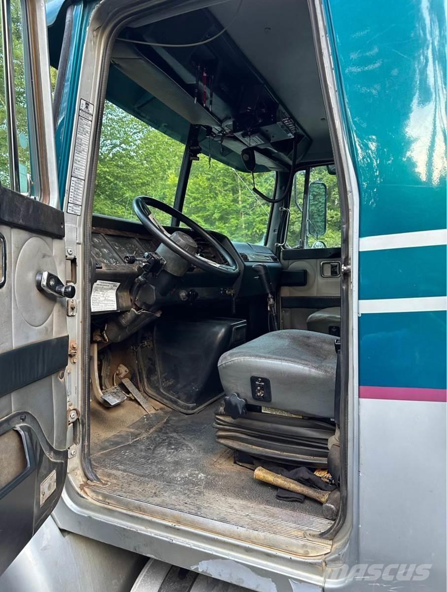 Volvo VE Billenő teherautók