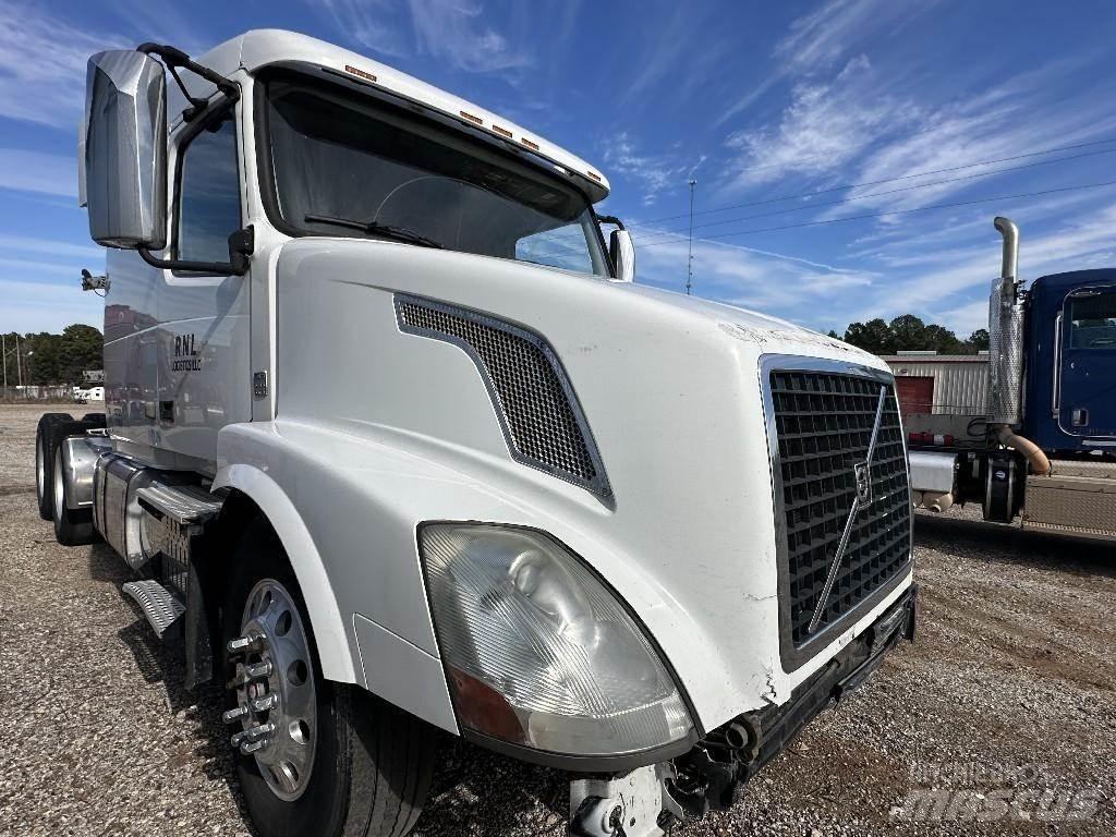Volvo VNL Haszonjárművek - Egyéb