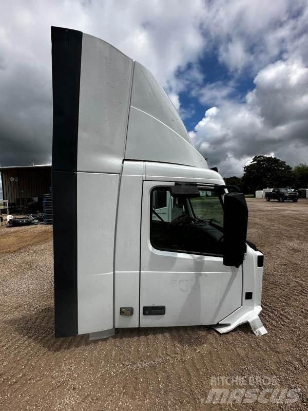 Volvo VNL Haszonjárművek - Egyéb