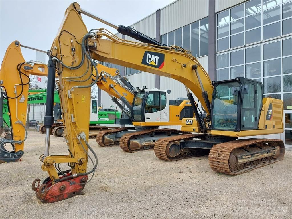 CAT 323 Lánctalpas kotrók