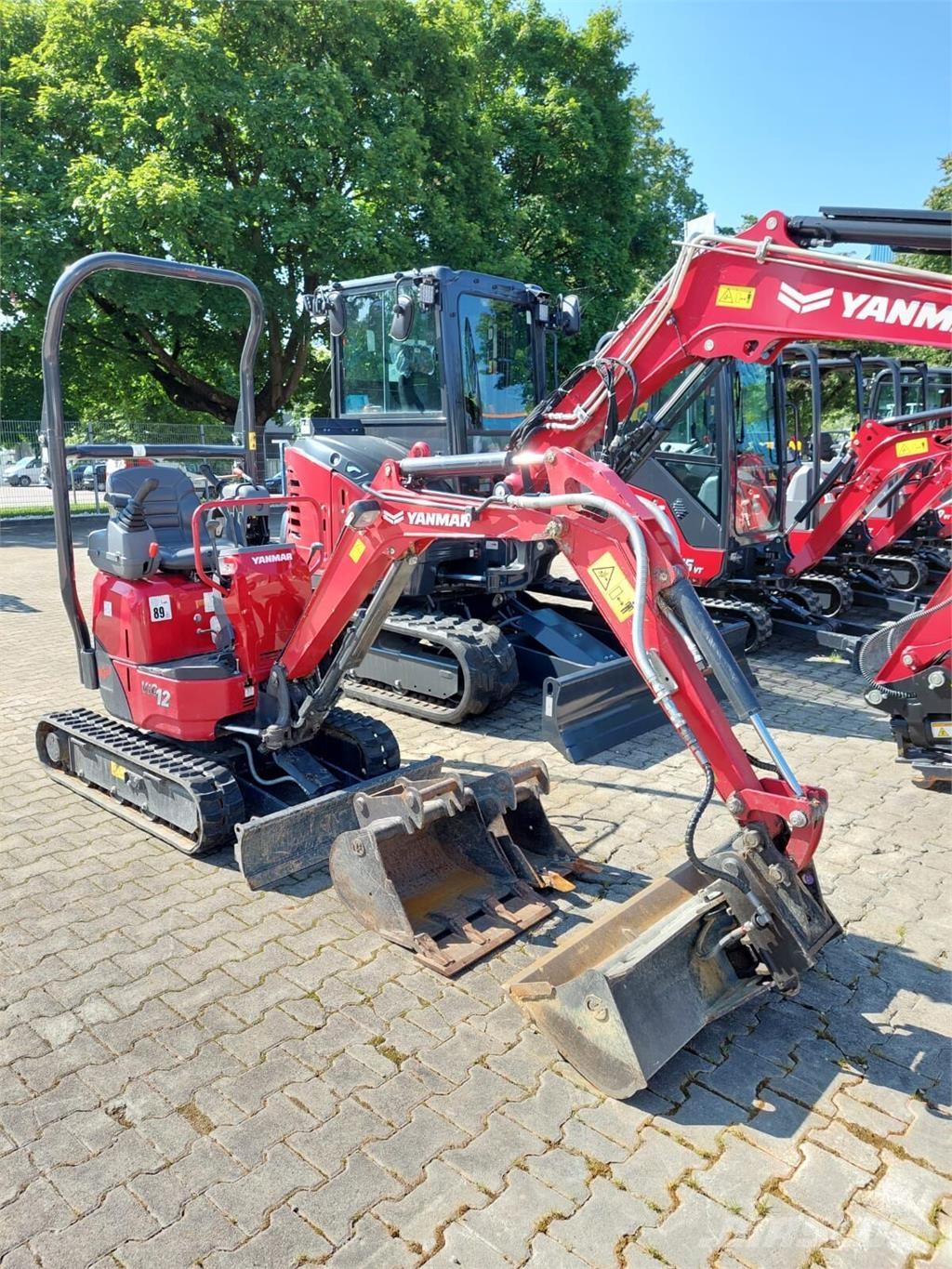 Yanmar Vio 12 Lánctalpas kotrók