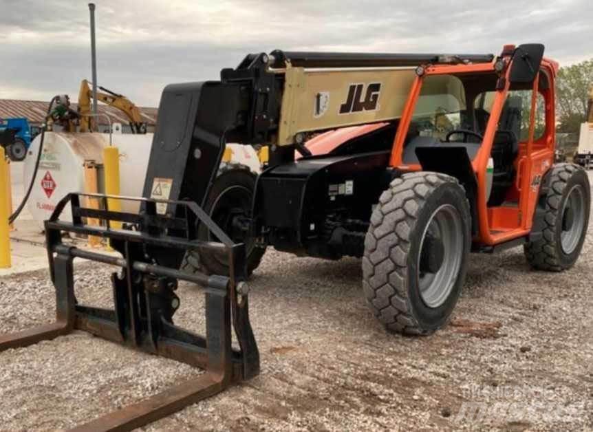 JLG 943 Teleszkópos rakodók