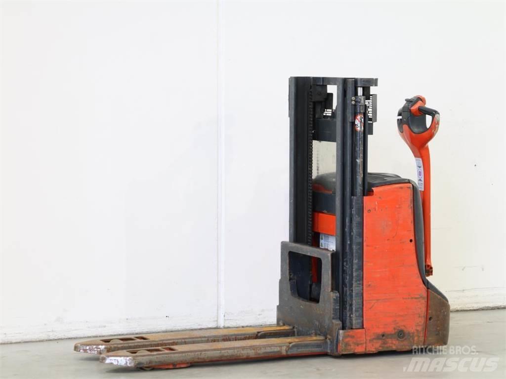 Linde D06/1160-00 Gyalogkíséretű targonca