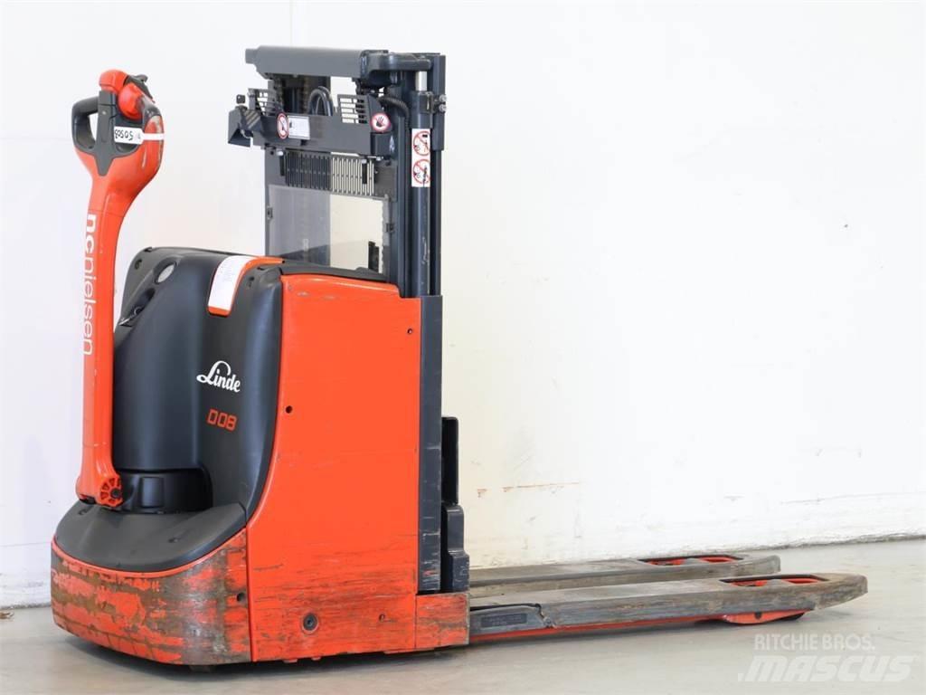 Linde D08/1160 Gyalogkíséretű targonca