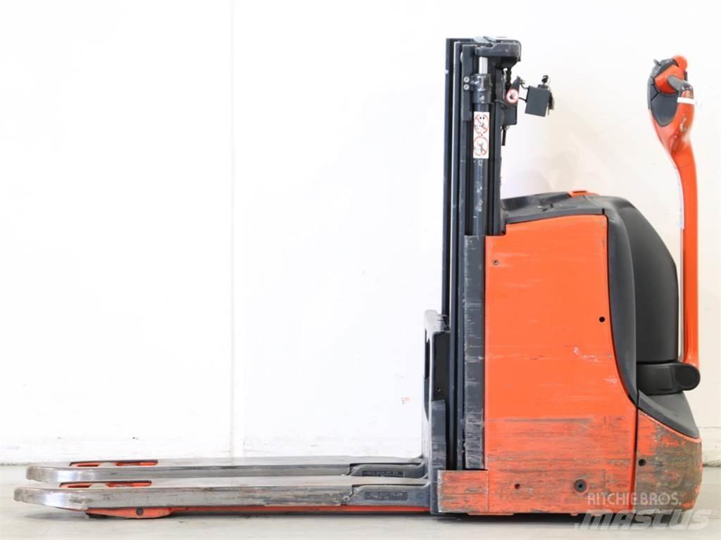 Linde D08/1160 Gyalogkíséretű targonca