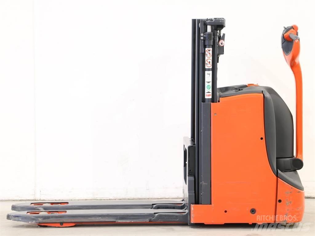Linde D08/1160 Gyalogkíséretű targonca