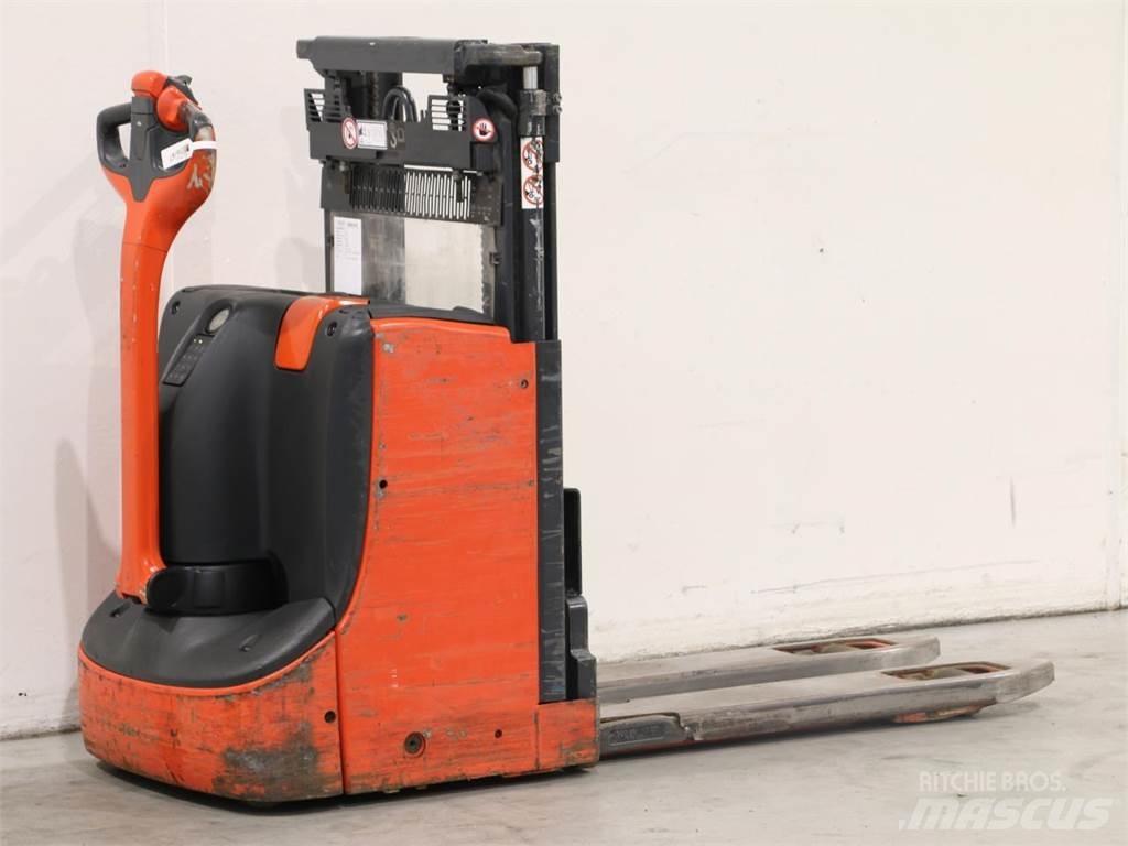 Linde D08/1160 Gyalogkíséretű targonca