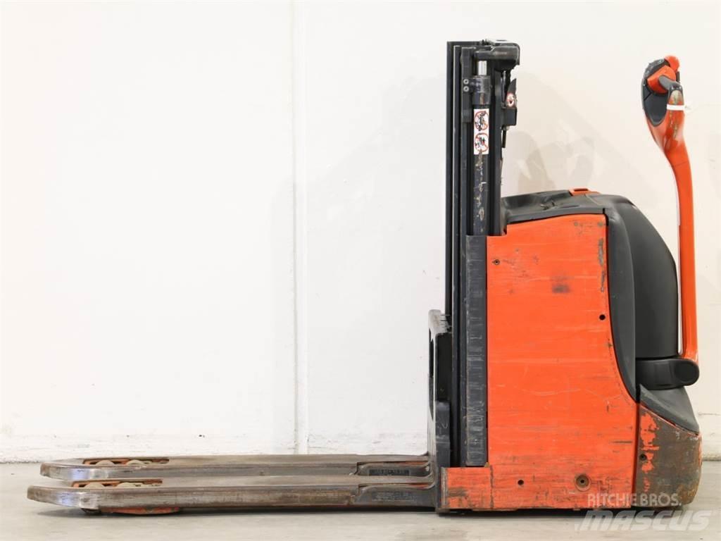 Linde D08/1160-00 Gyalogkíséretű targonca