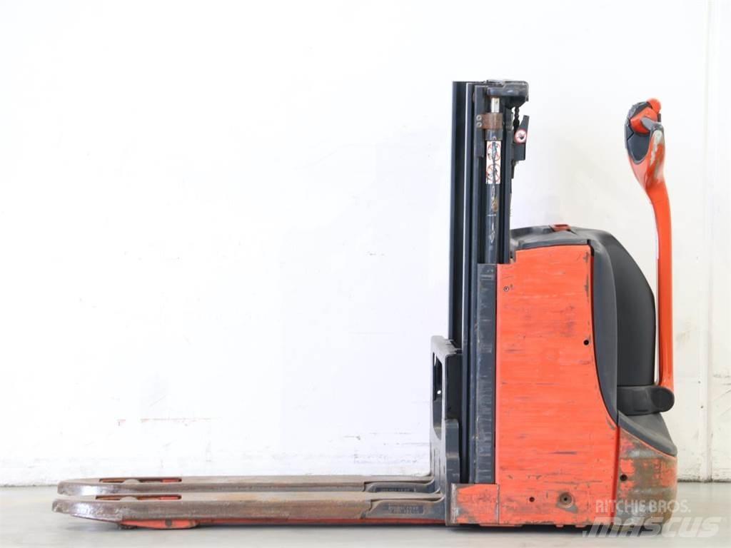 Linde D08/1160-01 Gyalogkíséretű targonca