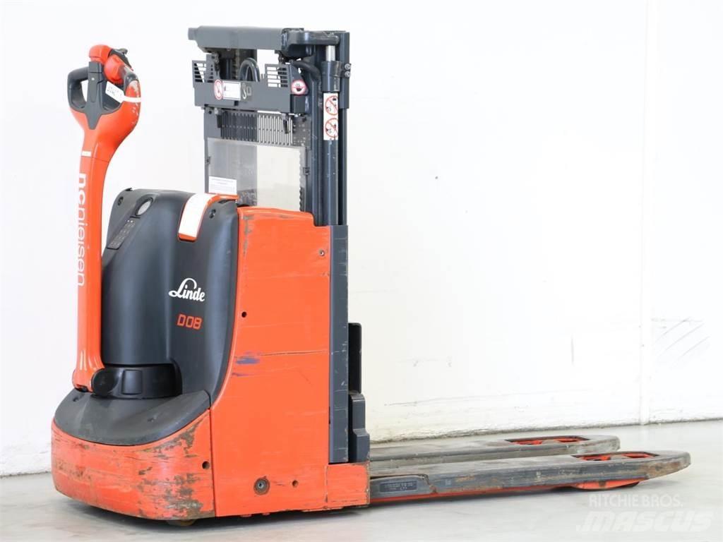 Linde D08/1160-01 Gyalogkíséretű targonca