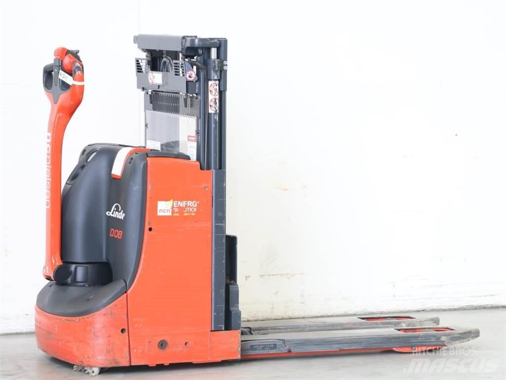 Linde D08/1160-01 Gyalogkíséretű targonca