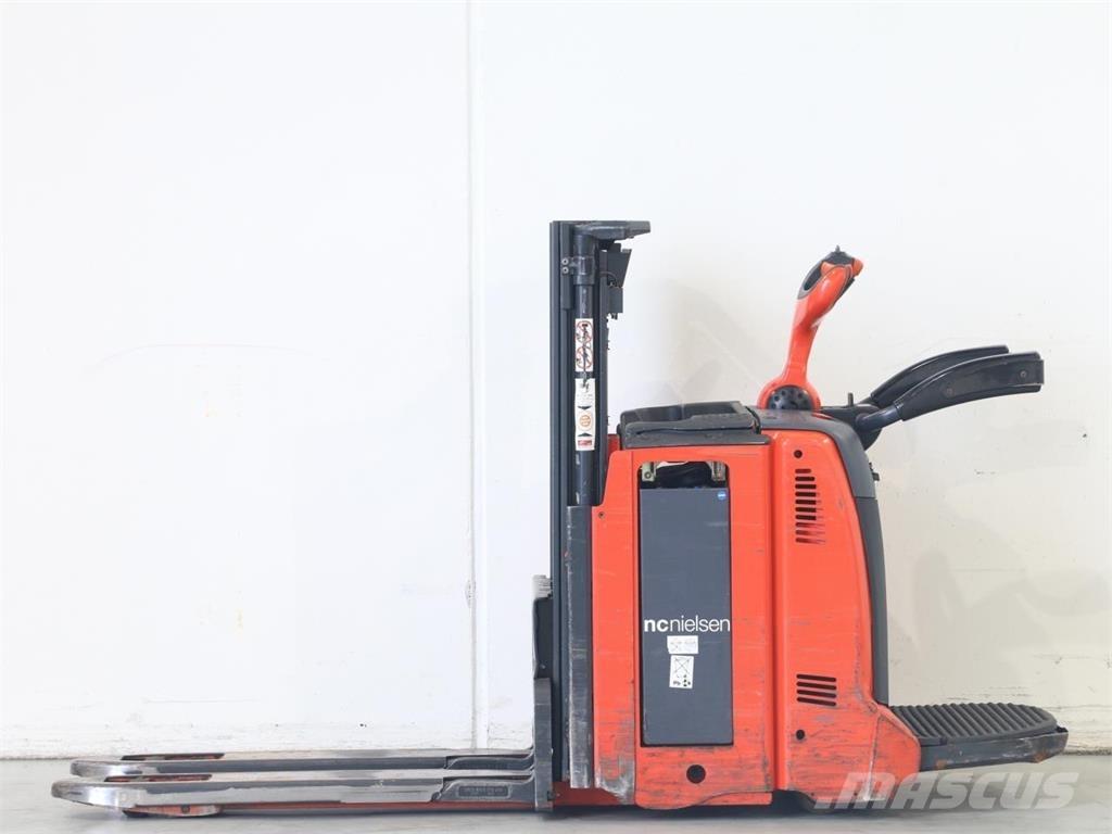 Linde D12HPAP/133-00 Gyalogkíséretű targonca