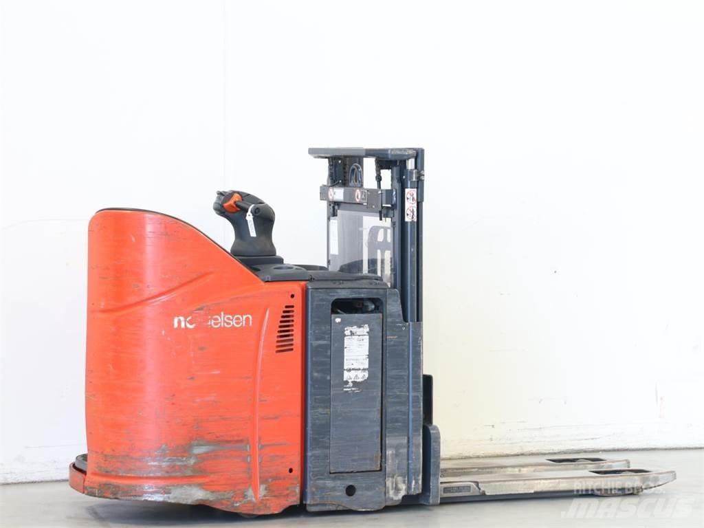 Linde D12HPSP/133 Gyalogkíséretű targonca