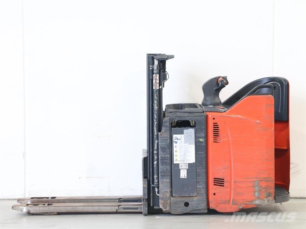 Linde D12SP/133 Gyalogkíséretű targonca