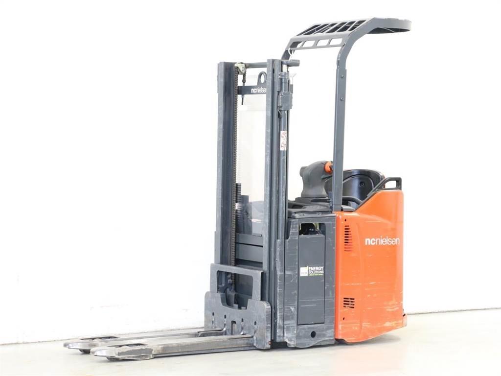 Linde D12SP/133 Gyalogkíséretű targonca