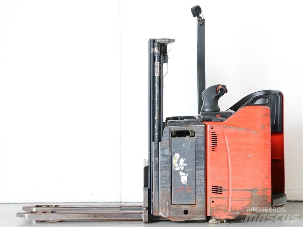 Linde D12SP/133-00 Gyalogkíséretű targonca