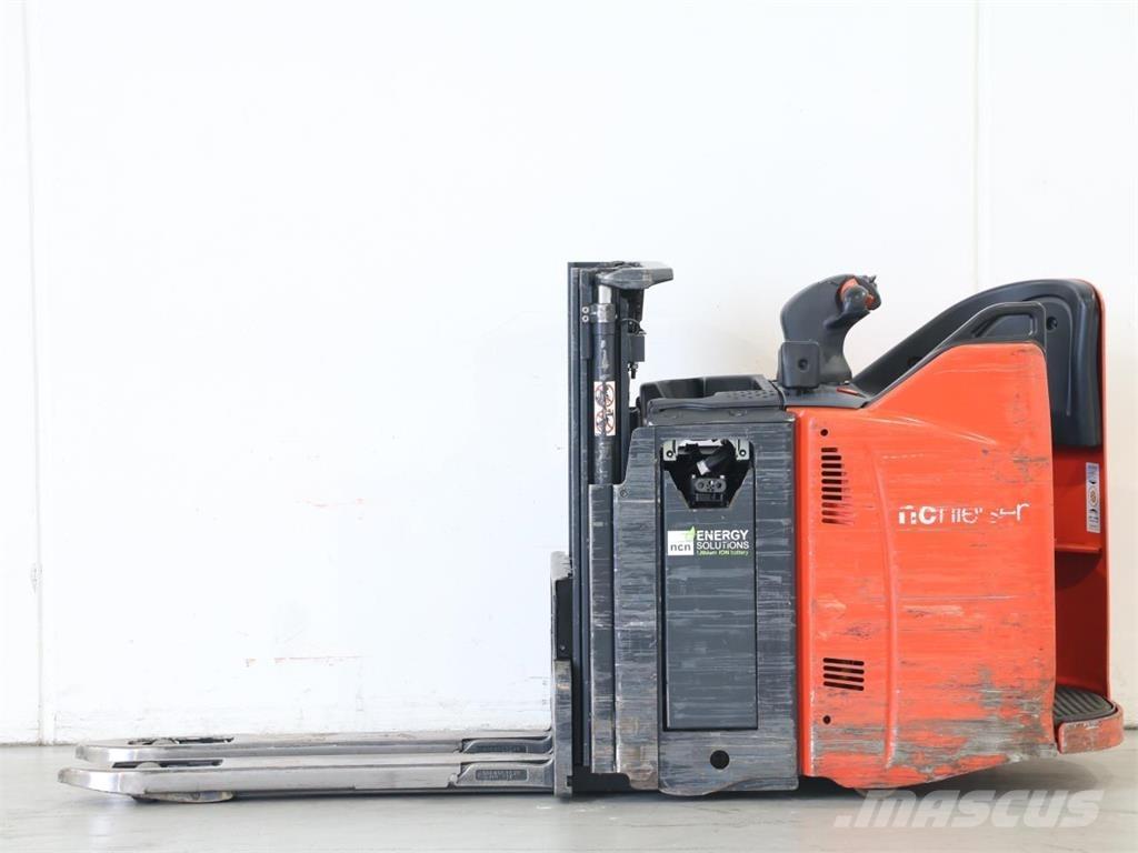 Linde D12SP/133-01 Gyalogkíséretű targonca