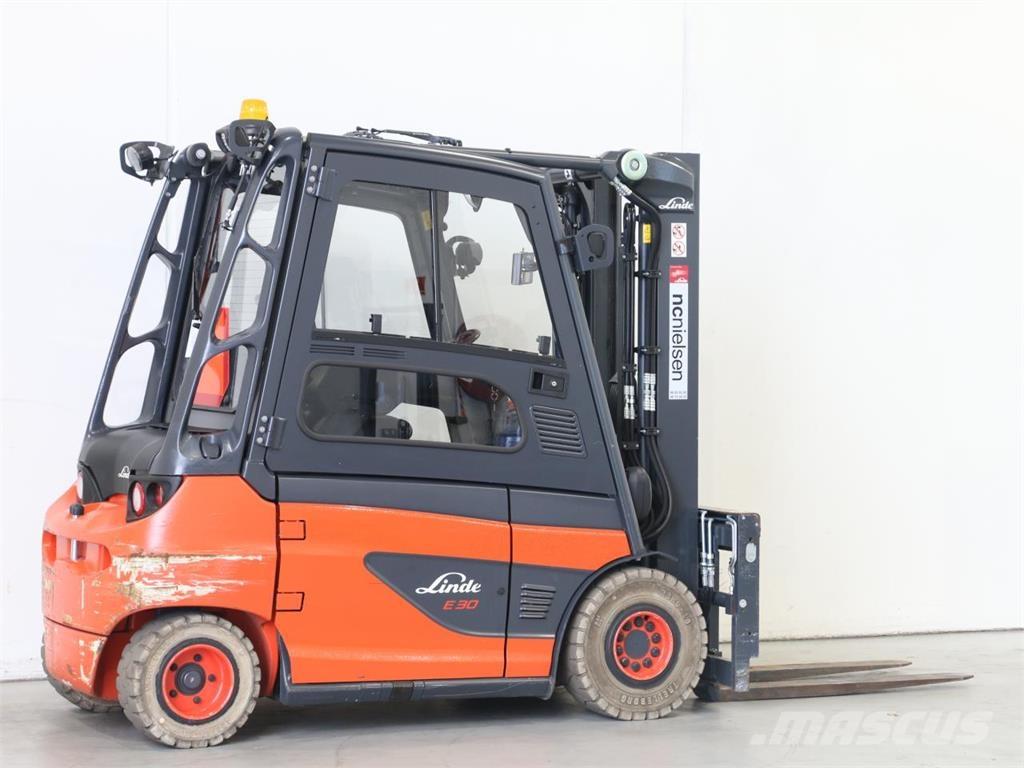 Linde E30/387 Elektromos targoncák